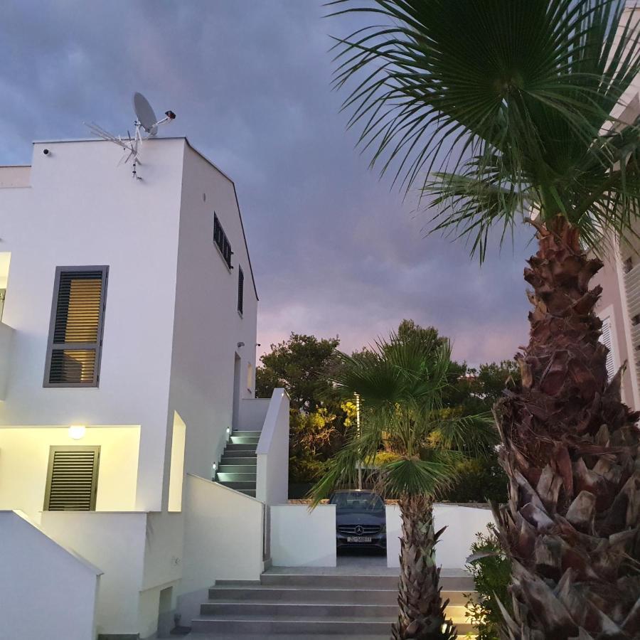 Villa Aquamarine Apartments Novalja Kültér fotó